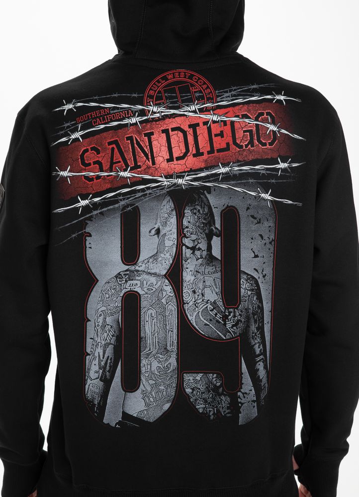 Bluza z kapturem Thug Life - kup z Pitbull West Coast Oficjalny Sklep 
