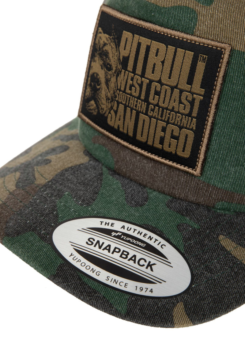 Czapka Snapback Camo Trucker Blood Dog