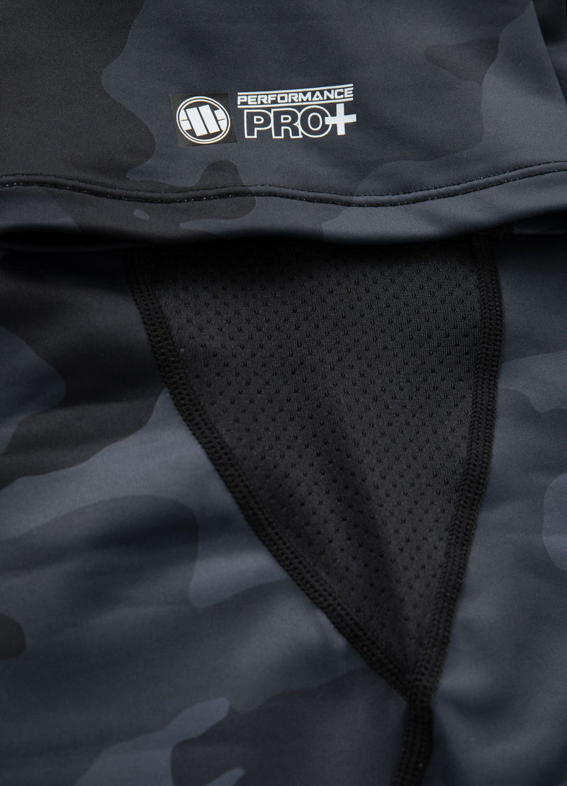 Rashguard Performance Pro plus All Black Camo Small Logo